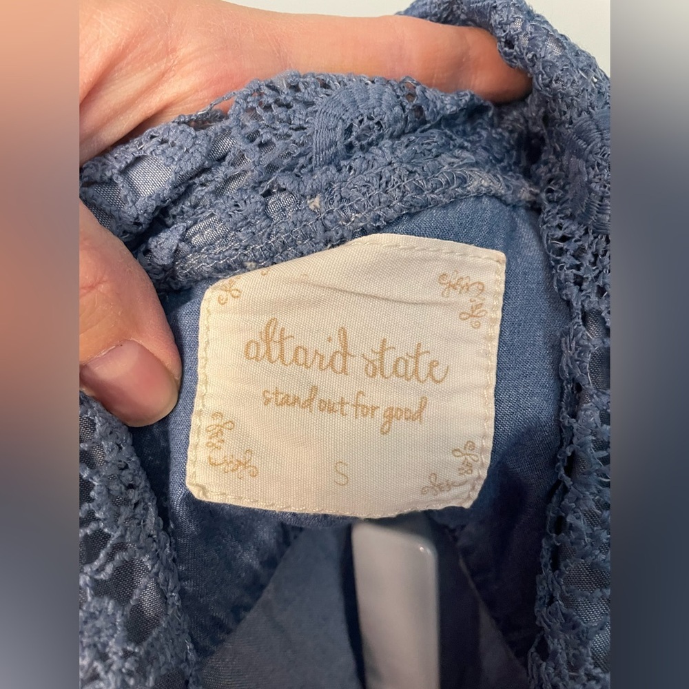 Altar’d State Denim crochet vest size small - Picture 4 of 8
